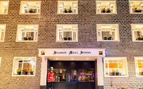 Summit Mall Stone Hotel